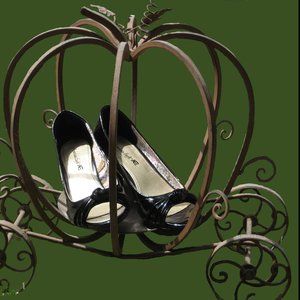 Black American Eagle heels